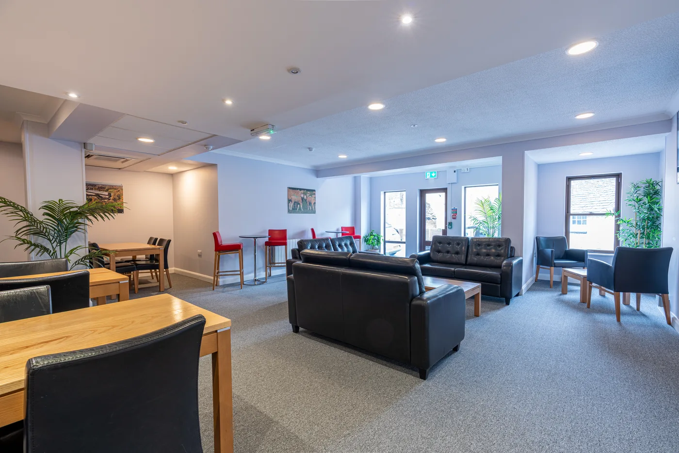 Riverside Hotel shared lounge